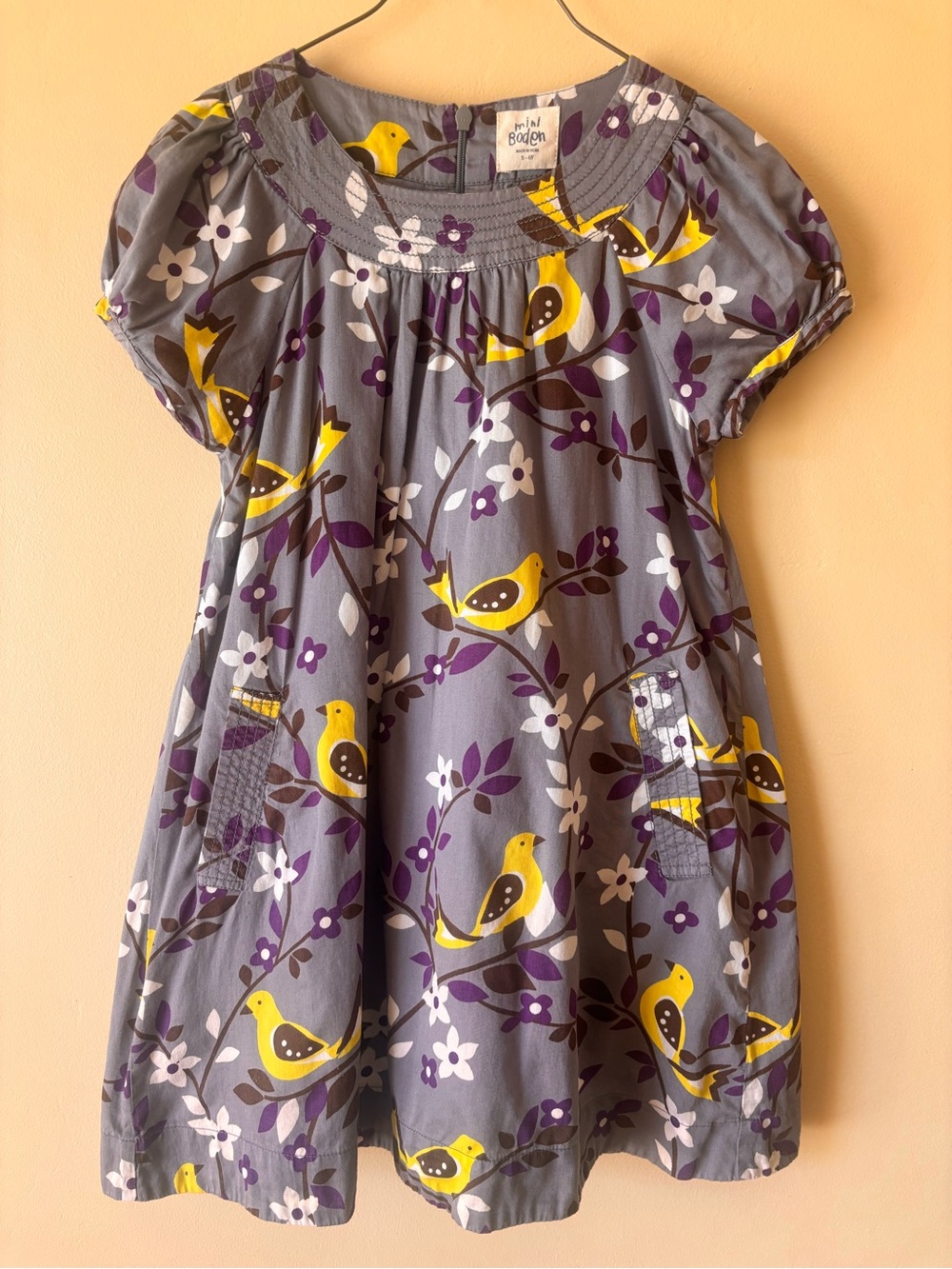 Mini Boden Girls' Gray Dress with Yellow Bird Print Purple Size 5-6 cotton